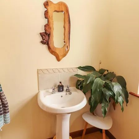 Ash House Nyaraló *