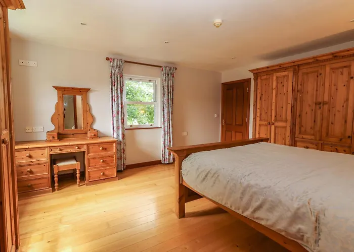 Ash House Дом отдыха Балливон