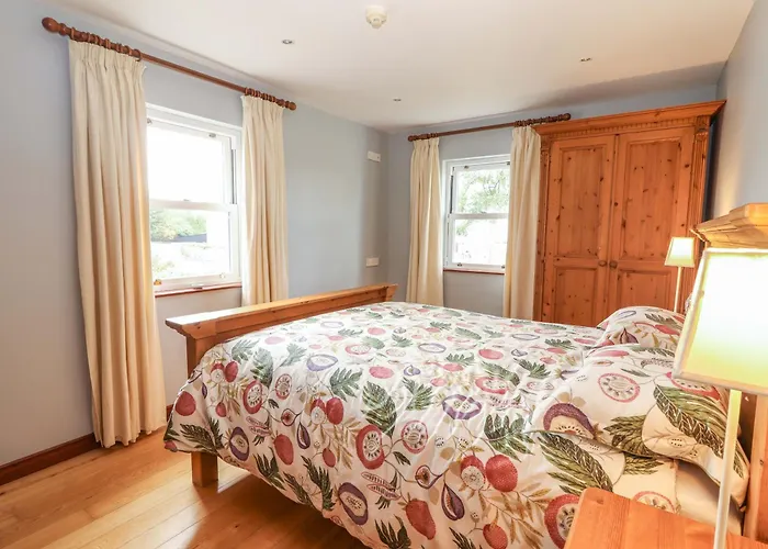 Ash House * Балливон