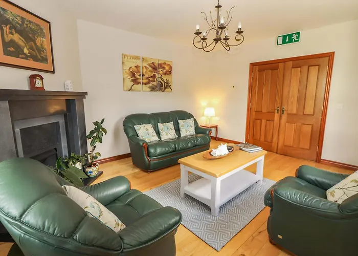 Ash House Дом отдыха *